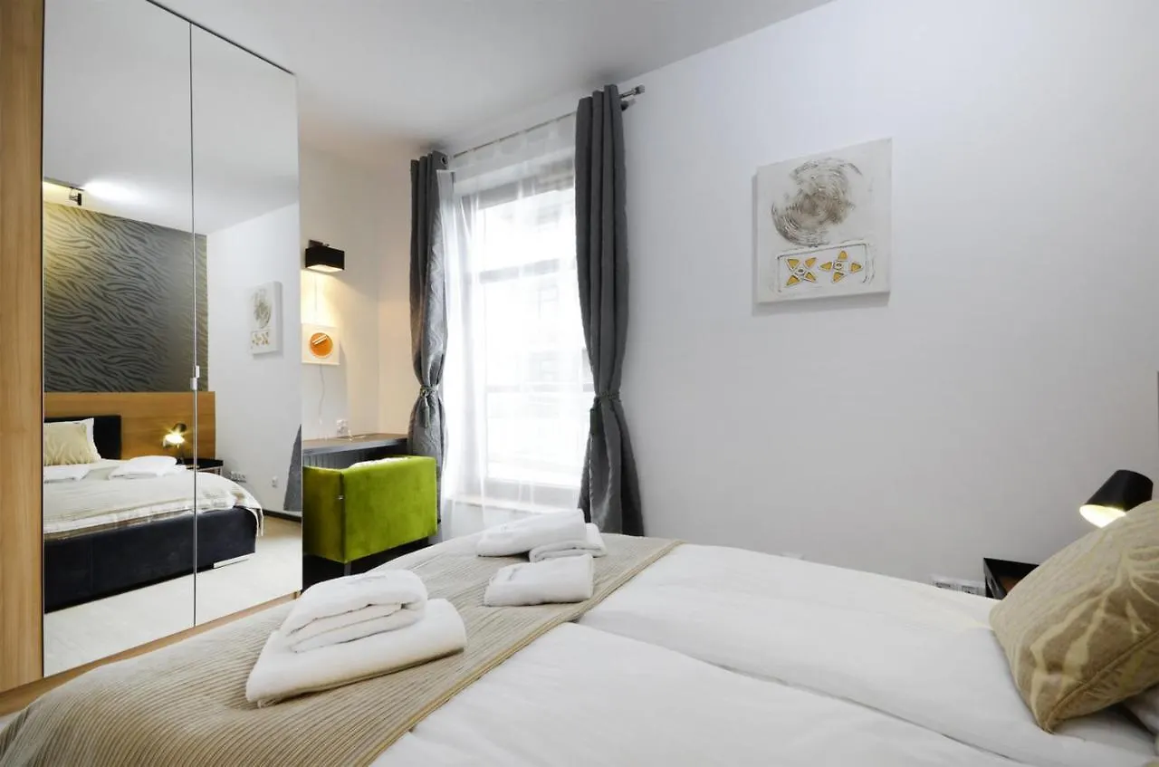 Apartment Dom & House - Apartamenty Sopocka Przystan Sopot