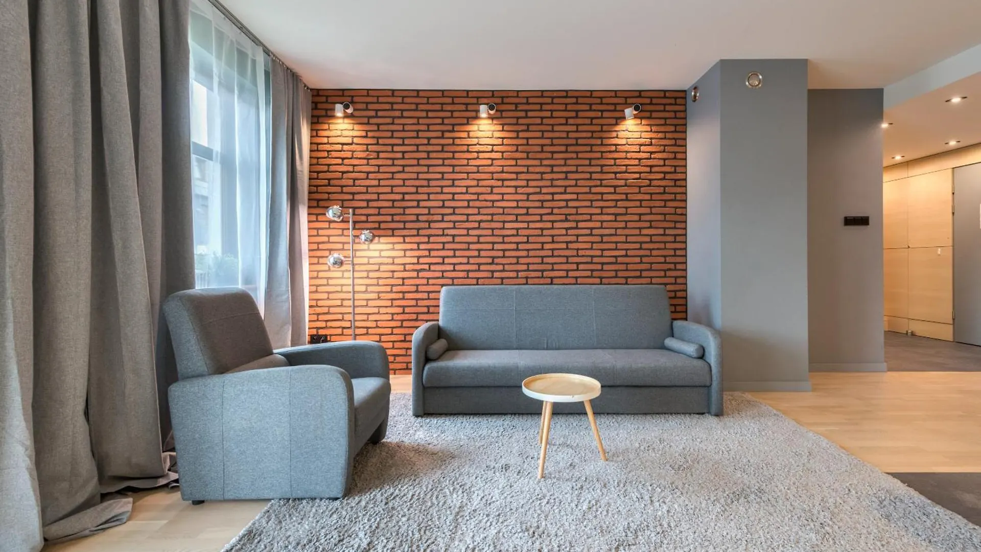 Apartment Dom & House - Apartamenty Sopocka Przystan Sopot