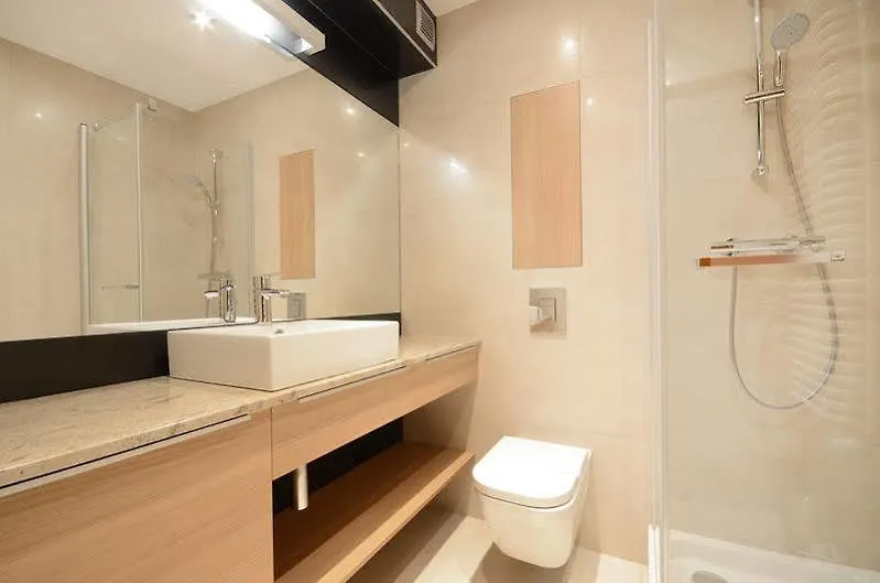 Apartment Dom & House - Apartamenty Sopocka Przystan Sopot